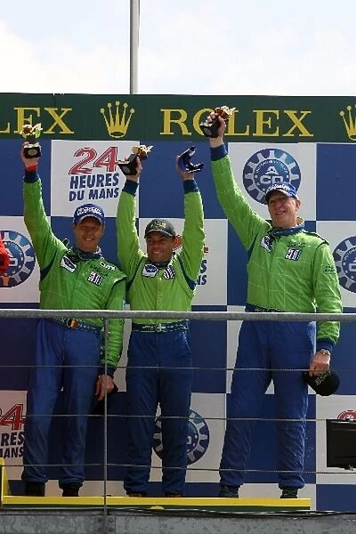 Le Mans 24 Hours: LMP GT2 3rd placed Tracy Krohn, Niclas Jonsson  /  Eric van de Poele, Risi Competizione