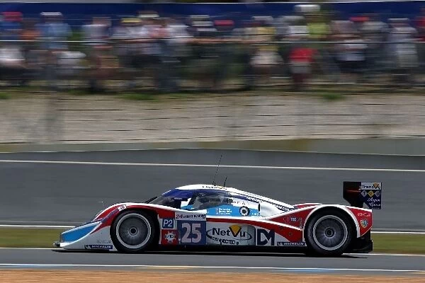 Le Mans 24 Hours: Thomas Erdos  /  Mike Newton  /  Chris Dyson RML Lola B08  /  80 Mazda