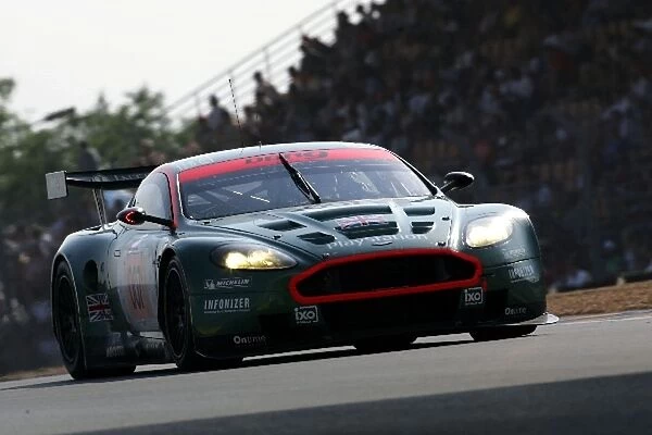 Le Mans 24 Hours: Tomas Enge  /  Darren Turner  /  Andrea Piccini Aston Martin Racing Aston Martin DBR9