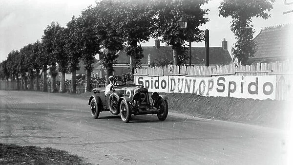 Le Mans. Peacock  /  Newsome - Lea Francis. World Copyright - LAT Photographic. ref: 744 / 7