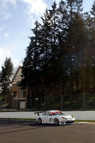 Le Mans Endurance Series: Alex Caffi  /  Yutaka Yamagishi  /  Xavier Pompidou T2M Motorsport Porsche 911 GT3-RS GT2