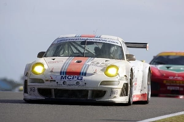 Le Mans Series: Paul Daniels  /  Dave Cox  /  Joel Camathias James Watt Automotive Porsche 997 GT3-RSR