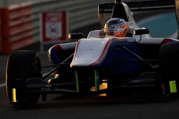 LOX5866. 2013 GP3 Series Test 5. Yas Marina Circuit, Abu Dhabi, UAE.