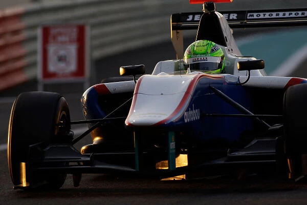 LOX5871. 2013 GP3 Series Test 5. Yas Marina Circuit, Abu Dhabi, UAE.