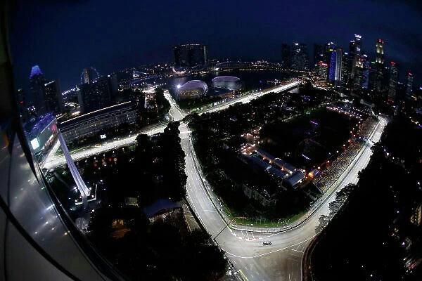 Marina Bay Circuit, Singapore. Friday 20th September 2013. Valtteri Bottas, Williams FW35 Renault. World Copyright: Glenn Dunbar / LAT Photographic. ref: Digital Image _89P6507