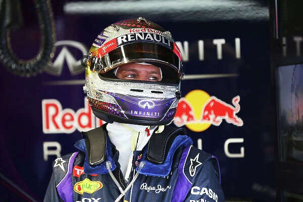 Marina Bay Circuit, Singapore. Friday 20th September 2013. Sebastian Vettel, Red Bull Racing. World Copyright: Andy Hone / LAT Photographic. ref: Digital Image HONZ0985