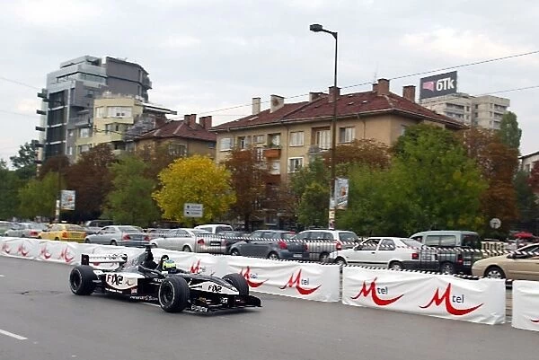 Minardi F1x2 Bulgaria: Zsolt Baumgartner Minardi F1x2 has a test run in the daylight