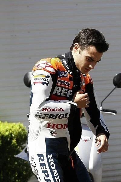 MotoGP. Dani Pedrosa (ESP), Repsol Honda, pulled out of the race still suffering