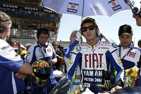 MotoGP: Valentino Rossi, FIAT Yamaha, on the grid