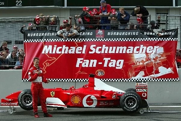 MS Fan-Tag am N├╝rburgring: Michael Schumacher Fan Day, Nurburgring, Germany. 7 September 2003