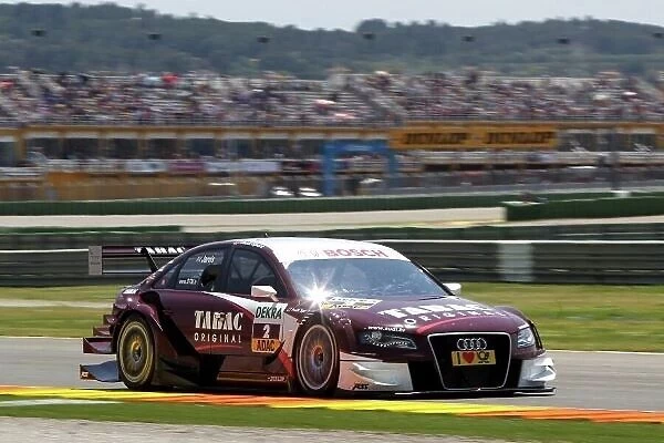 DTM. Oliver Jarvis (GBR), Audi Sport Team Abt, Tabac Original Audi A4 DTM (2009).