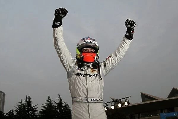 DTM. Paul Di Resta (GBR), AMG Mercedes celebrates becoming DTM 2010 Champion.