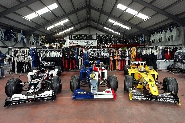 Paul Stoddart  /  Minardi F1 Auction: A 2003 Minardi, 1999 BAR and a 1999 Jordan due to be auctioned