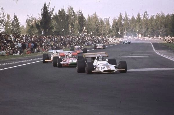 Pedro Rodriguez, BRM P153, 6th Mexican Grand Prix, Mexico City 25 Oct 1970 World LAT Photographic Ref: 70 MEX 26
