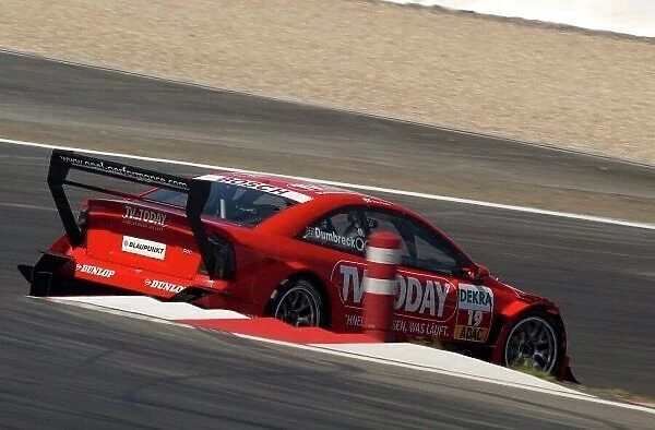 DTM. Peter Dumbreck (GBR), OPC Team Phoenix, Opel Astra V8 Coupe.