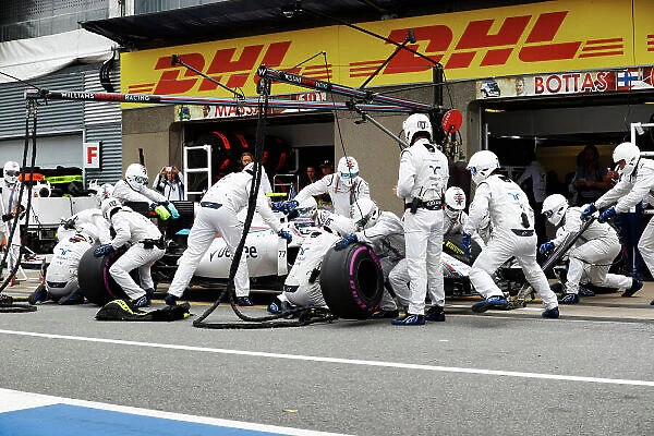Priority Pit Stops Action F1 Formula 1 Formula One