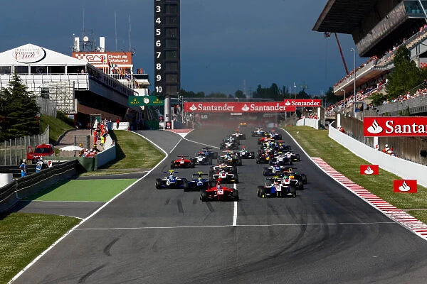 R6T3617. 2013 GP3 Series. Round 1.. Circuit de Catalunya, Barcelona, Spain.