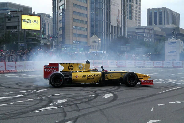 Renault F1 Roadshow in Seoul