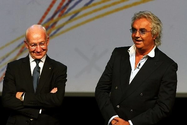 Renault R28 Launch: Bernard Rey Renault F1 Team President and Flavio Briatore Renault Team Principal