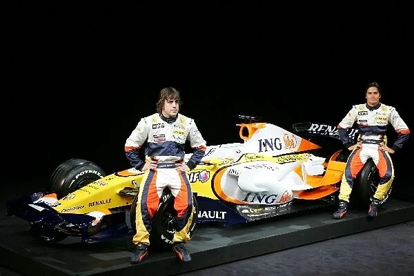 Renault R28 Launch: Fernando Alonso Renault and Nelson Piquet Jr. Renault