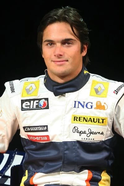 Renault R28 Launch: Nelson Piquet Jr, Renault