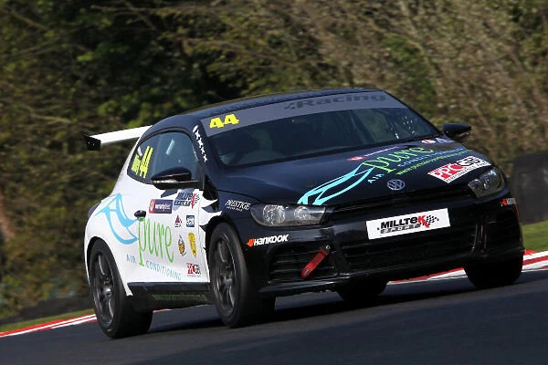 Riley 0. 2014 Volkswagen Cup,. Oulton Park, Cheshire