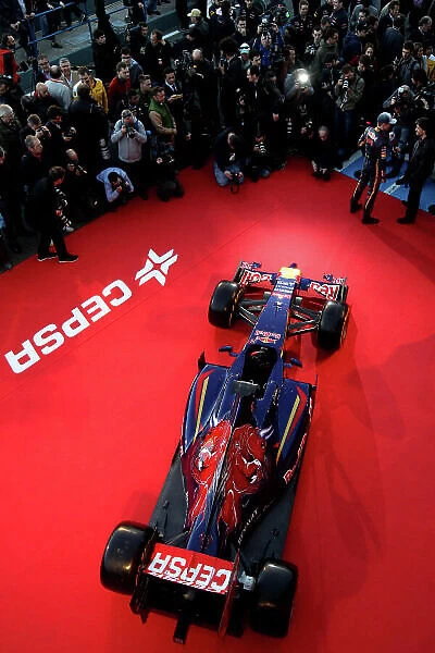 Scuderia Toro Rosso STR9 Launch, Jerez, Spain, Monday 27 January 2014