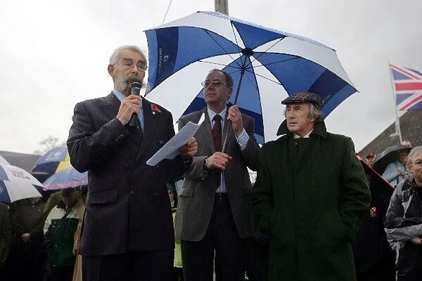 Silverstone Sign Unveiling: Dr Frank Newton, centre, with Sir Jackie Stewart, right