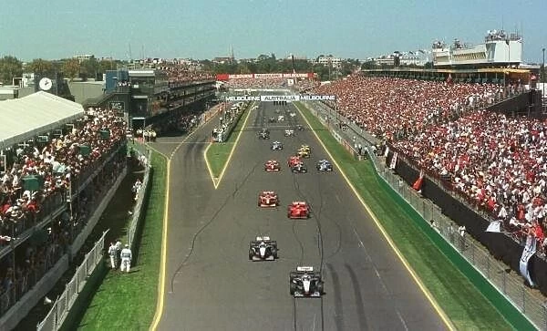 SE 5. The start of the Australian Grand Prix. Pic Steve Etherington