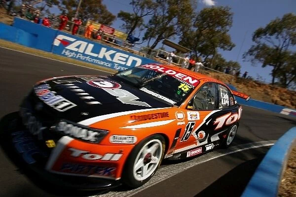 V8 Supercars: Todd Kelly and Rick Kelly just failed to become only the second time brothers shared a car to win at Mt Panorama when they finished 2nd