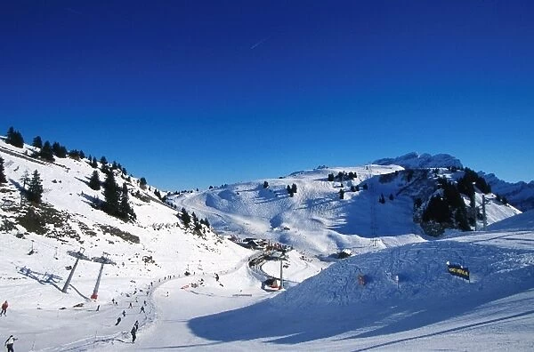 Villars 24 Hour Ski Race: Scenic Villars