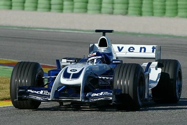 Williams BMW FW26 First Run: Juan Pablo Montoya drives the new Williams BMW FW26 on track for the first time
