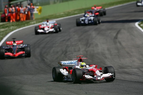 YY8P1733. 2006 San Marino Grand Prix - Sunday Race