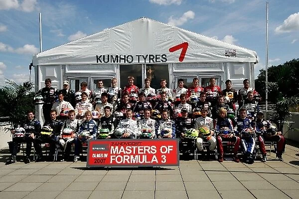 Zandvoort Masters of F3 at Zolder: The drivers line up for the group photo