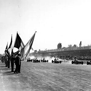 1949 Italian Grand Prix: Alberto Ascari and Luigi Villoresi lead away at the start. Ascari finished in 1st position