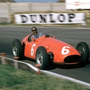 1955 British Grand Prix, Aintree Roberto Mieres (Maserati 250F) Retired, piston