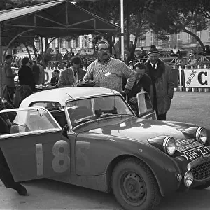 1959 Monte Carlo Rally. Monte Carlo Monaco. 16th - 25th January 1959. Tommy Wisdom / Douglas Johns (Austin-Healey Sprite), 5th in Class, 63rd overall. World Copyright: LAT Photographic. Ref: 8148A - 30