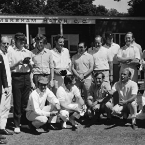 1968 British Grand Prix Cricket Match: The team for the traditional post-GP cricket match, back row, left-to-right: Les Leston, Richard Attwood
