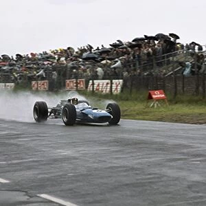 1968 Dutch Grand Prix - Jackie Stewart: Jackie Stewart 1st position, action