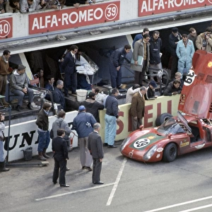 1968 Le Mans 24 hours: Ignazio Giunti / Nanni Galli, 4th position. Pitstop