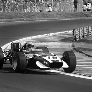 1968 Mexican Grand Prix. Mexico City, Mexico. 3 November 1968. Vic Elford, Cooper T86B-BRM, 8th position, action. World Copyright: LAT Photographic Ref: 2224 #28