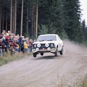 1975 World Rally Championship: Hannu Mikkola / Atso Aho, 1st position, action