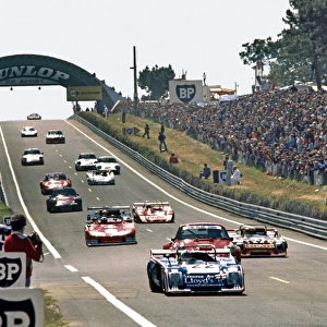 1977 Le Mans 24 Hours: Tony Charnell / Ian Bracey / John Hine retired, action