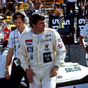 1981 Las Vegas Grand Prix: Alan Jones 1st position, with Frnk Dernie behind