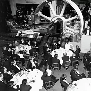 1988 Autosport Awards. Science Museum, London, 5th January 1989. Simon Turner presents the evening as the guests sit at their tables. World Copyright: LAT Photographic. Ref: B/W Print