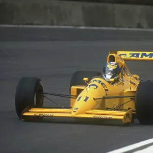 1990 Brazilian Grand Prix. Interlagos, Sao Paulo, Brazil. 23-25 March 1990. Derek Warwick (Lotus 102 Lamborghini). He exited the race with an engine failure on lap 25. Ref-90 BRA 11. World Copyright - LAT Photographic