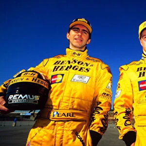 1998 JORDAN TESTING Damon Hill and Ralf Schumacher. Photo: LAT