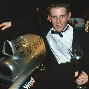 2000 Autosport Awards. Grovesnor House Hotel, Park Lane, England. 3 December 2000. Anthony Davidson wins the Autosport/McLaren BRDC Young Driver of The Year Award. World Copyright: Matt Jennings / LAT Photographic. Ref: Colour Transparency