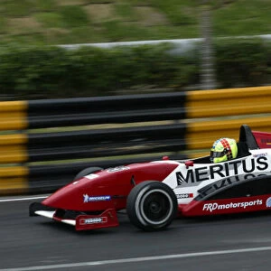 2002 AsianFormula Renault Challenge Jamie Green, Meritus Racing