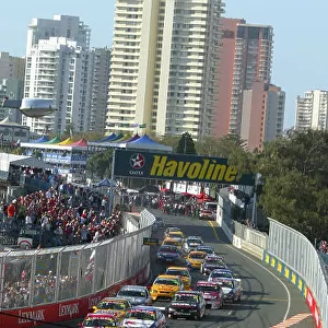 2003 Australian V8 Supercars Surfers Paradise, Australia. October 25th 2003. Mark Skaife leads the pack during the Gillette V8 Supercar event at the Lexmark Indy 300. World Copyright: Mark Horsburgh/LAT Photographic ref: Digital Image Only